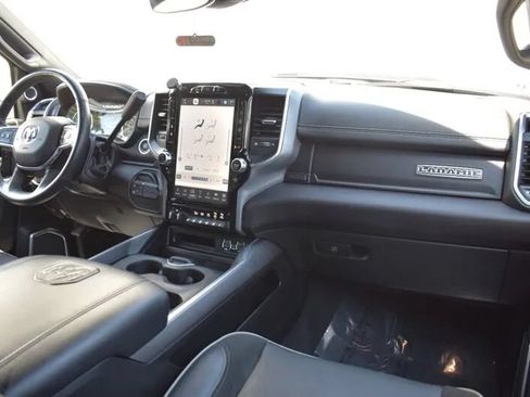 Used 2023 RAM 3500 Laramie AWD/4WD image 12