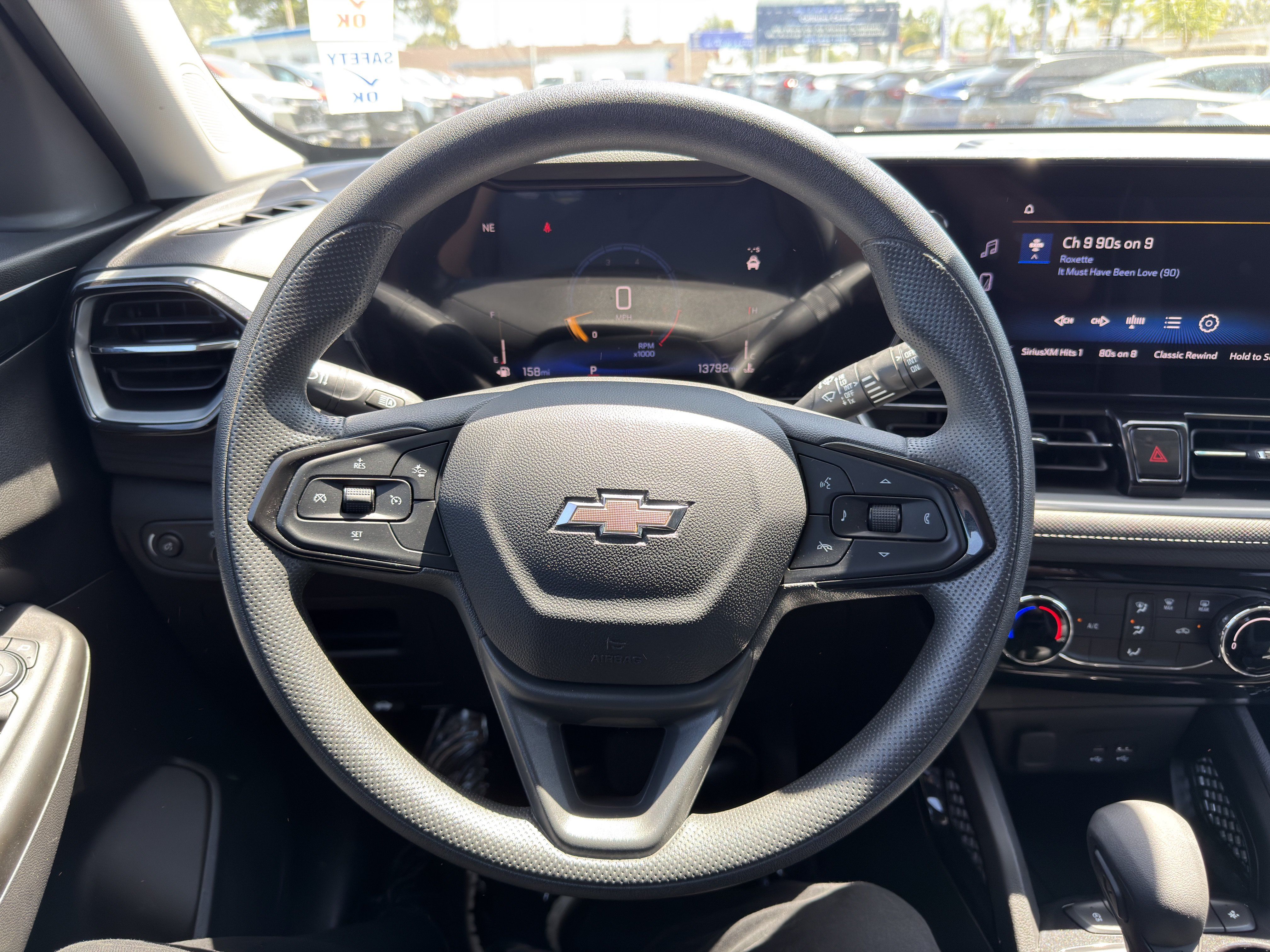 Used 2024 Chevrolet TrailBlazer LT FWD image 26