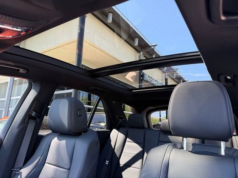 New 2026 Mercedes-Benz GLE 350 4MATIC image 2