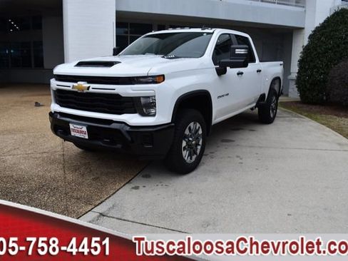 New 2026 Chevrolet Silverado 2500 Custom image 5