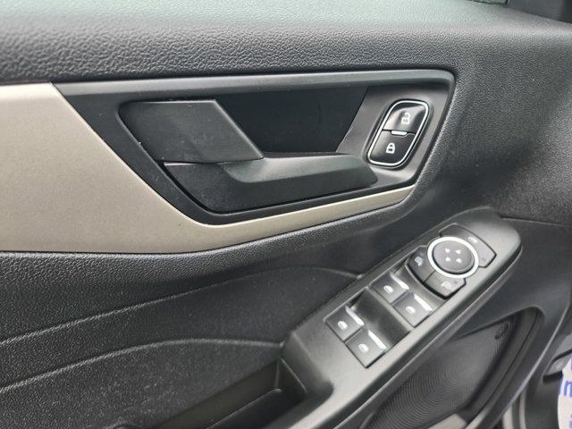 Used 2022 Ford Escape SE w/ SE Sport Appearance Package AWD/4WD image 35
