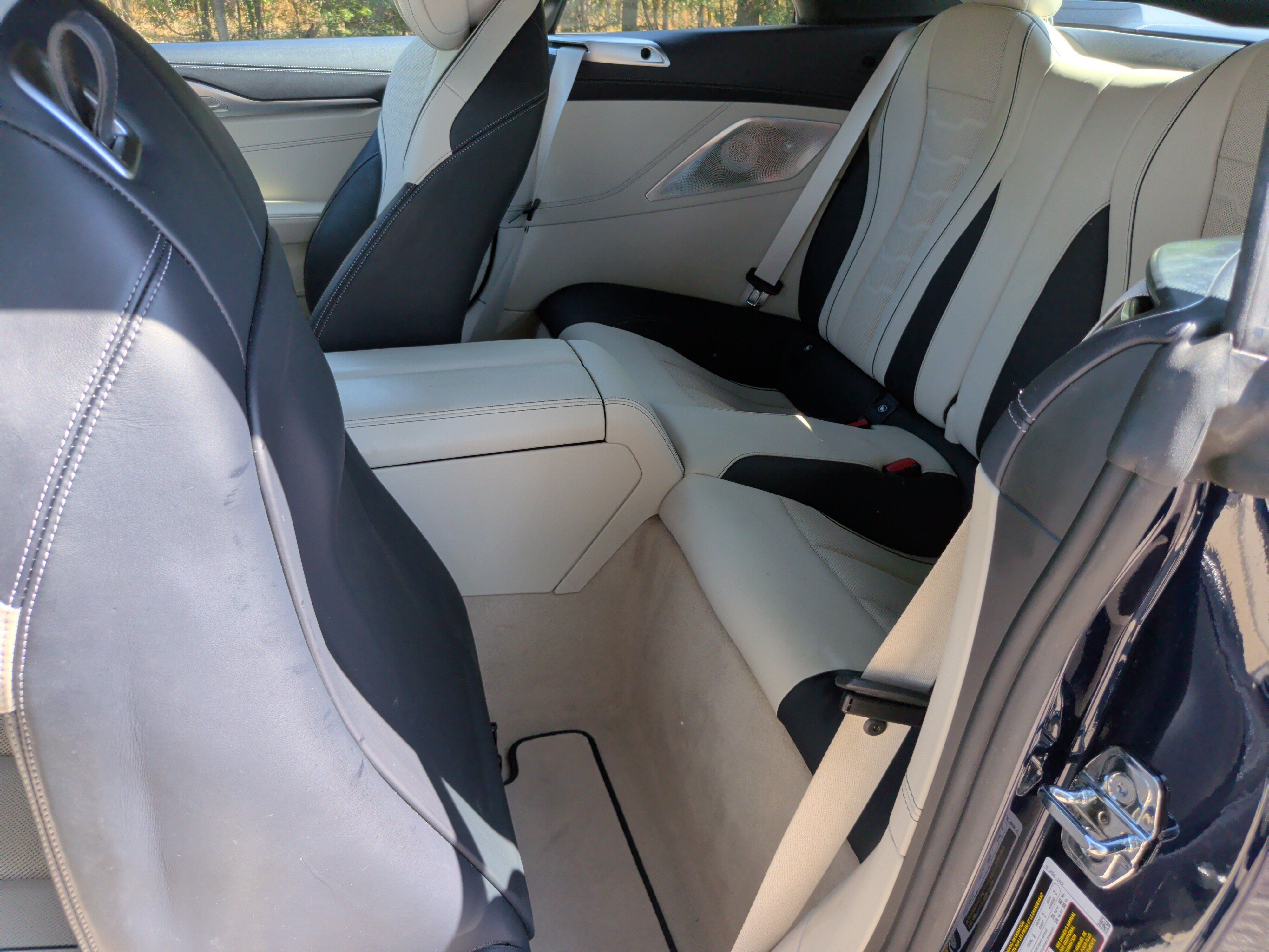 Used 2024 BMW M850i xDrive Convertible AWD/4WD image 34