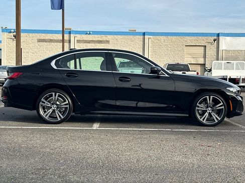 Used 2024 BMW 330i Sedan w/ Convenience Package image 9