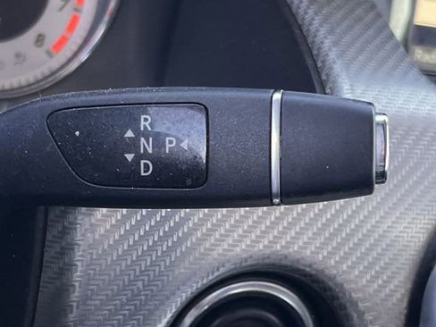 Used 2014 Mercedes-Benz GLK 350 2WD image 19