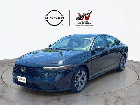 Used 2023 Honda Accord EX image 4