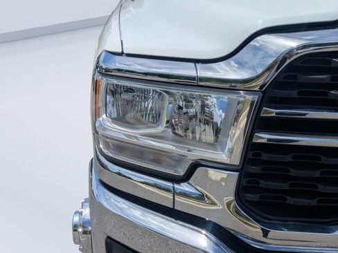 Used 2022 RAM 3500 Big Horn AWD/4WD image 10