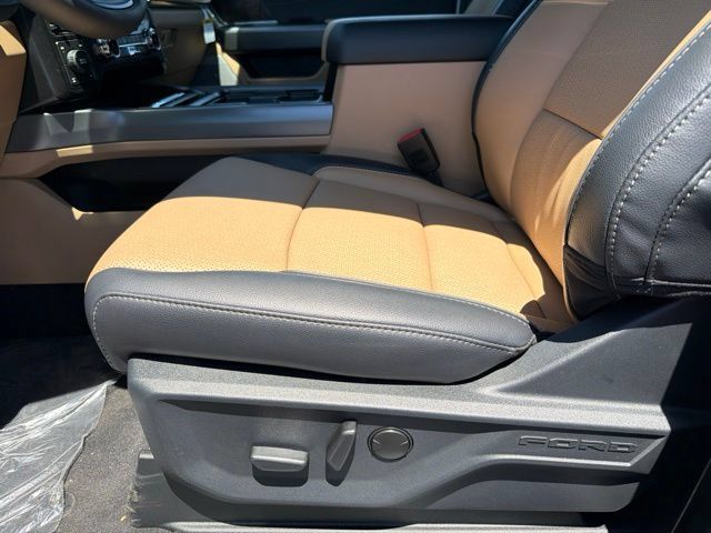 New 2026 Ford F350 Lariat w/ Black Appearance Package AWD/4WD image 14