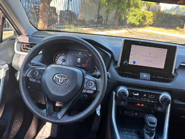 Certified 2025 Toyota RAV4 LE FWD image 21