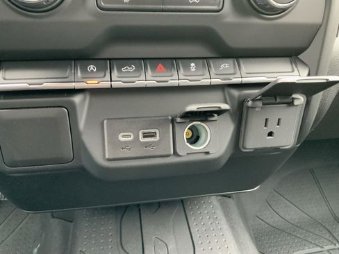 Used 2022 Chevrolet Silverado 1500 Custom w/ Rally Edition image 46