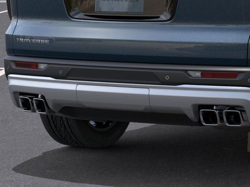 New 2026 Chevrolet Traverse LT w/ Driver Confidence Package image 38