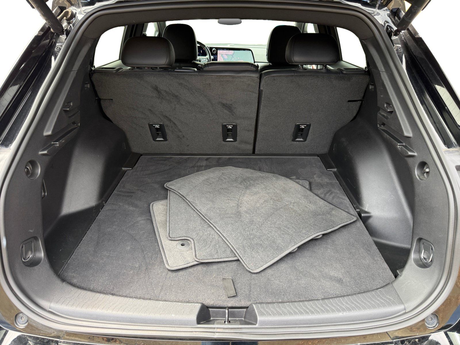 Used 2024 Chevrolet Equinox EV RS FWD image 17