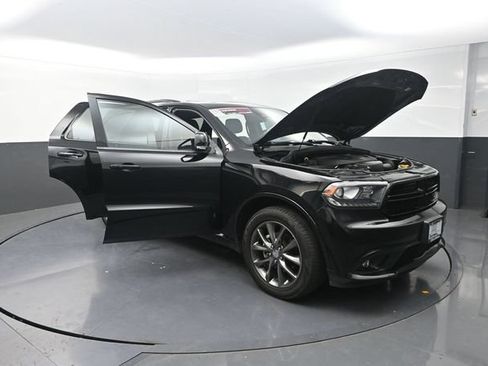 Used 2018 Dodge Durango GT w/ Technology Group AWD/4WD image 32