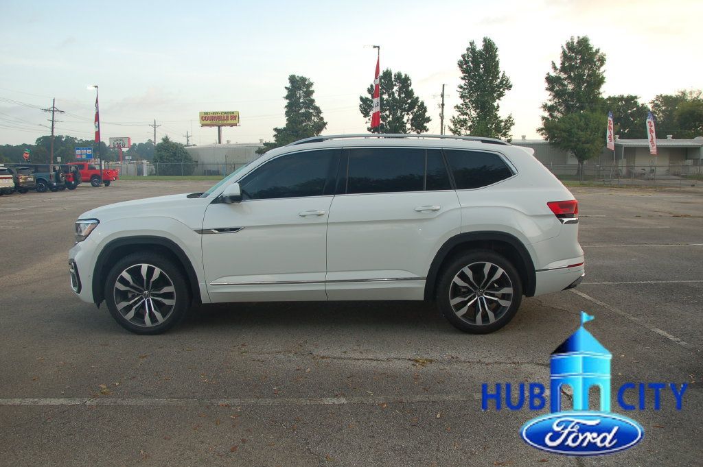 Used 2022 Volkswagen Atlas SEL Premium AWD/4WD image 2