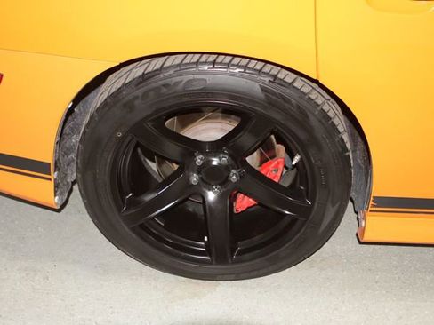 Used 2014 Dodge Charger SRT8 w/ 392 Edition Group RWD image 4