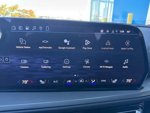 New 2026 Chevrolet Traverse LT w/ LPO, Floor Liner Package image 19