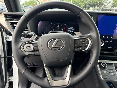 Certified 2026 Lexus GX 550 w/ Cold Area Package AWD/4WD image 12
