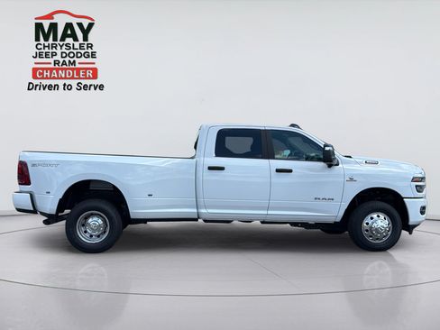 New 2026 RAM 3500 Big Horn AWD/4WD image 7
