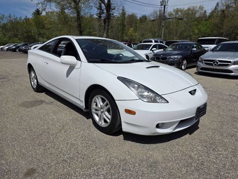 Used 2001 Toyota Celica GT FWD image 7