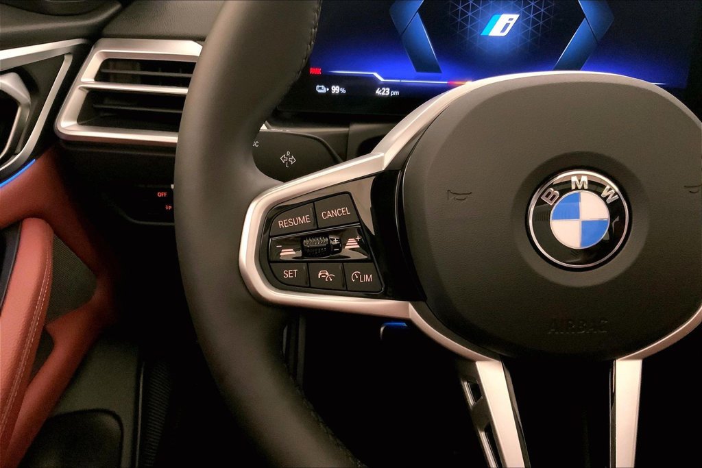 Used 2026 BMW i4 xDrive40i AWD/4WD image 17
