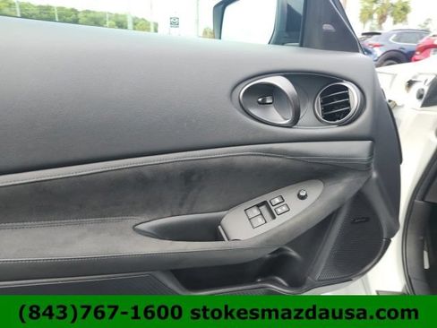 Used 2024 Nissan Z Performance w/ Floor Mat Package RWD image 15