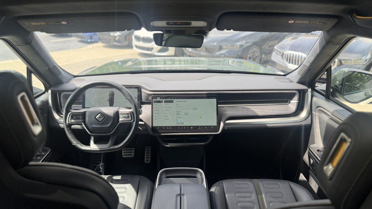 Used 2023 Rivian R1T Adventure Quad AWD/4WD image 15