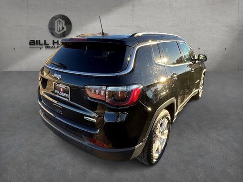 Used 2022 Jeep Compass Latitude image 5