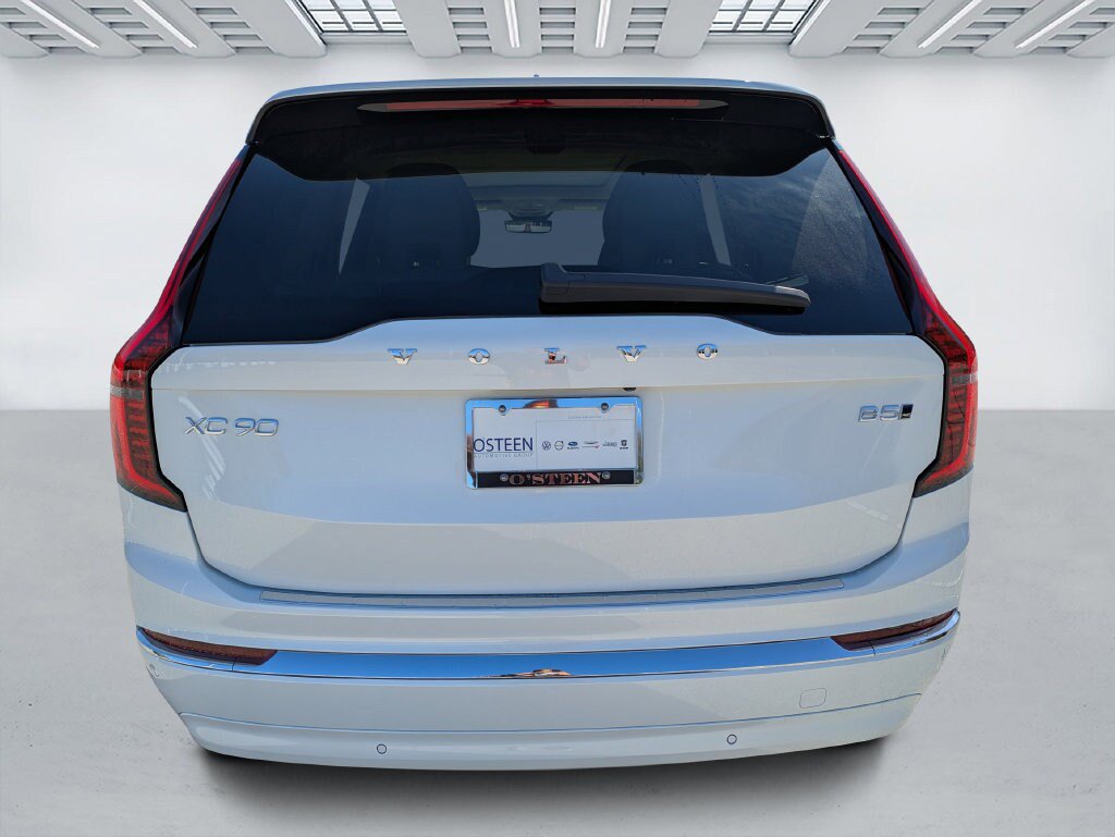 New 2026 Volvo XC90 B5 Ultra w/ Protection Package Premier AWD/4WD image 50