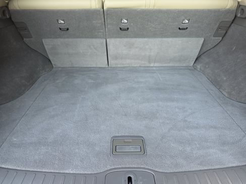 Used 2017 INFINITI QX50 AWD w/ Premium Plus Package image 10