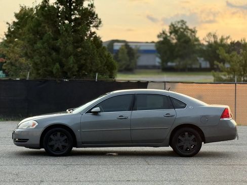 Used 2007 Chevrolet Impala LS FWD image 8