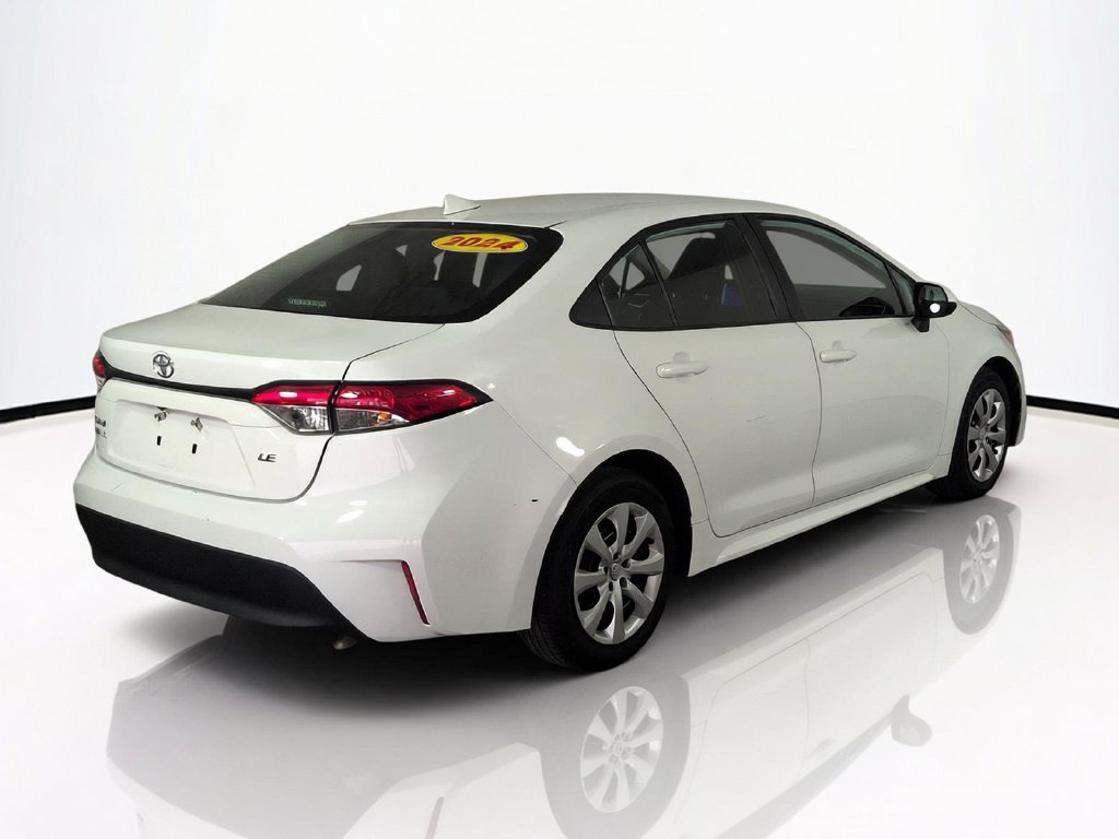 Used 2024 Toyota Corolla LE FWD image 6
