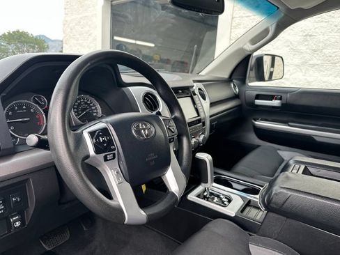 Used 2016 Toyota Tundra SR5 AWD/4WD image 14