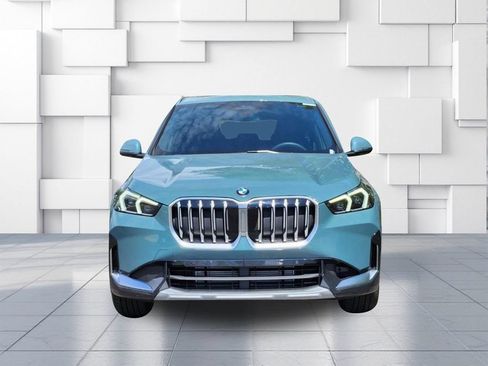 Used 2025 BMW X1 xDrive28i w/ Convenience Package AWD/4WD image 2