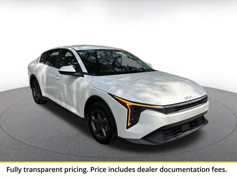 Used 2025 Kia K4 FWD image 1