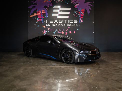 Used 2014 BMW i8 image 6