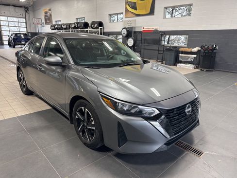 Certified 2024 Nissan Sentra SV image 16