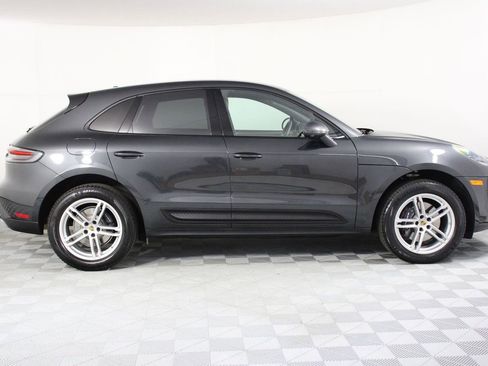 Certified 2026 Porsche Macan image 8