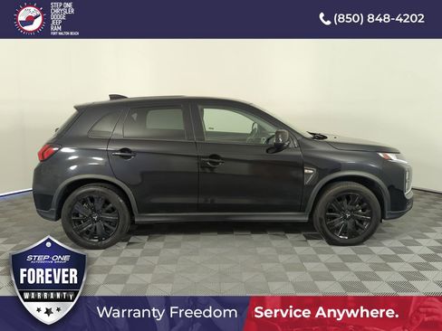 Used 2023 Mitsubishi Outlander Sport LE AWD/4WD image 7