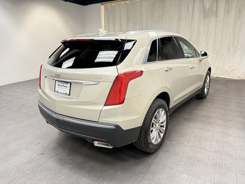 Used 2017 Cadillac XT5 Luxury image 6
