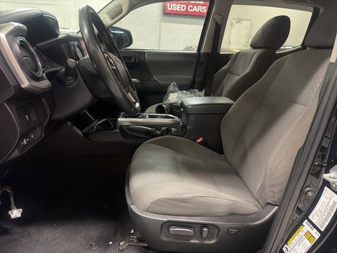 Used 2023 Toyota Tacoma SR5 image 8