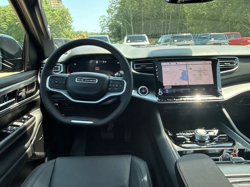 New 2026 Jeep Grand Wagoneer Limited AWD/4WD image 22