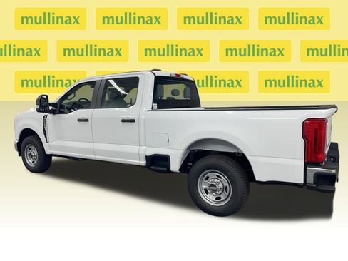 New 2026 Ford F250 XL w/ XL Chrome Package image 10