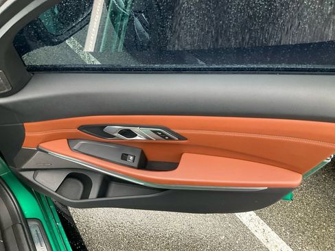 Used 2021 BMW M3 Competition w/ M Carbon Exterior Package image 28