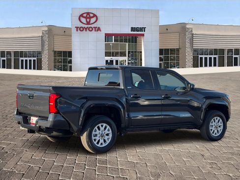 Certified 2025 Toyota Tacoma SR5 image 8