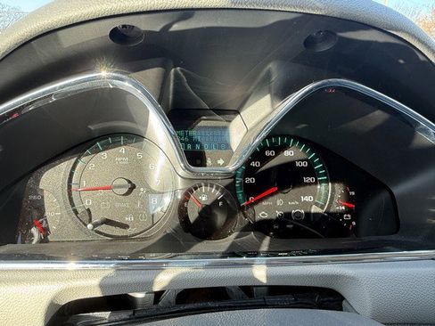 Used 2017 Chevrolet Traverse LT image 26
