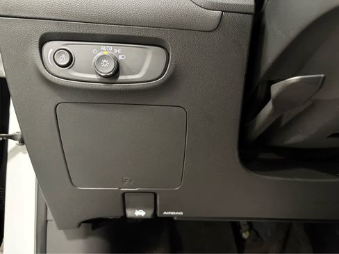 Certified 2024 Buick Encore GX Sport Touring AWD/4WD image 20