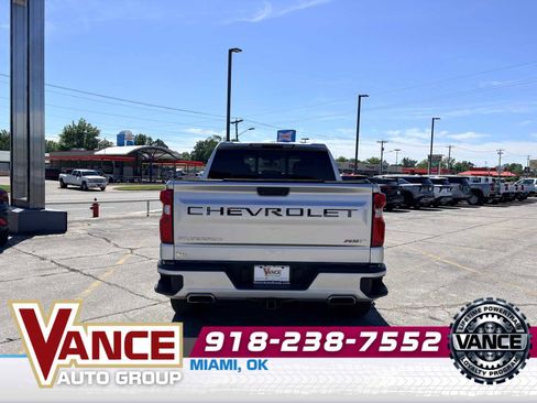 Used 2020 Chevrolet Silverado 1500 RST w/ Texas Edition AWD/4WD image 6