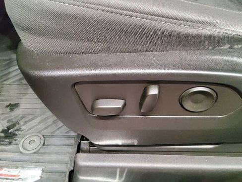 Used 2022 Chevrolet Silverado 1500 RST image 22