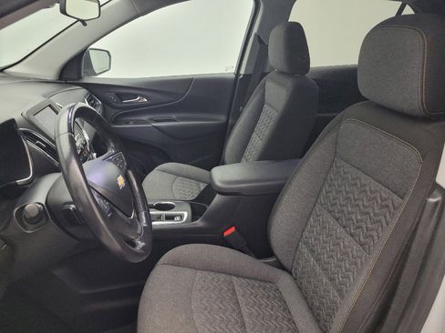 Used 2022 Chevrolet Equinox LT w/ Driver Convenience Package FWD image 17