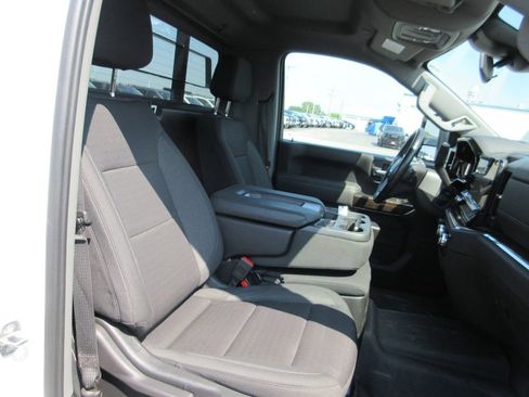 Used 2024 GMC Sierra 3500 SLE w/ SLE Convenience Package AWD/4WD image 22