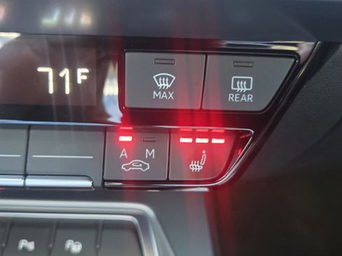 Used 2024 Audi A3 2.0T Premium image 20